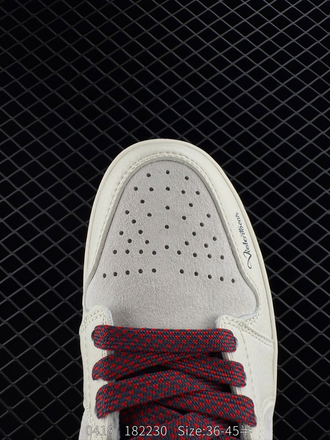 Air Jordan 1 Low SE AJ1